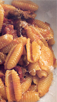 Garofalo Gluten Free Gnocco Sardo with Sausage and Tomato Sauce